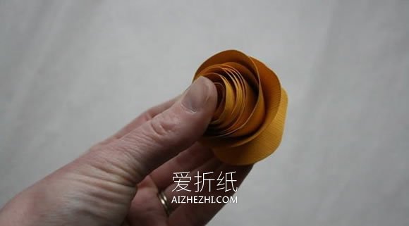 怎么做卷纸花的手工制作教程简单又漂亮！- www.aizhezhi.com