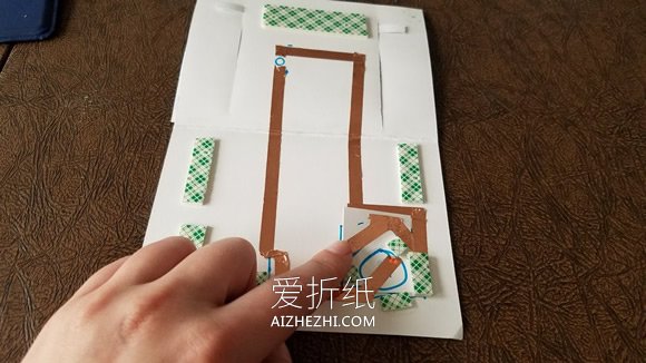 怎么做母亲节电子发光贺卡的制作方法教程- www.aizhezhi.com