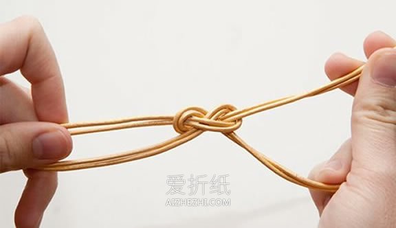 怎么编文艺范皮绳手链的编法图解简单又好看- www.aizhezhi.com