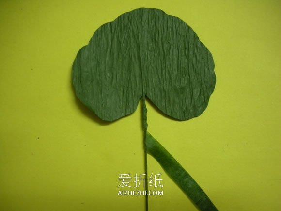 怎么做皱纹纸天竺葵的手工制作方法图解- www.aizhezhi.com