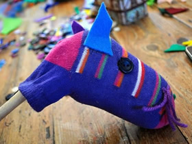 怎么做袜子小马布偶玩具的手工制作方法