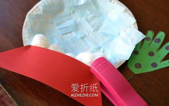 怎么做纸盘圣诞树挂饰的制作方法简单又可爱- www.aizhezhi.com