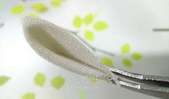 怎么做布艺荷花发夹的制作方法步骤图解- www.aizhezhi.com