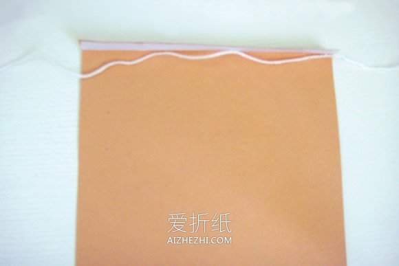 怎么用卡纸做教室挂旗装饰的手工制作方法- www.aizhezhi.com