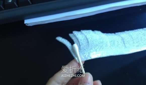 怎么做重阳节泡沫簿膜菊花的手工制作方法- www.aizhezhi.com