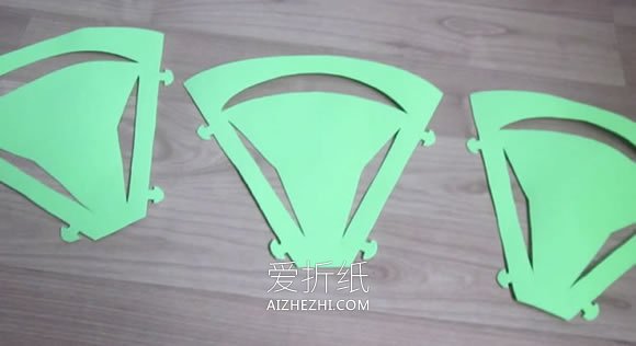 怎么用泡沫纸做三角形新年灯笼的制作方法- www.aizhezhi.com