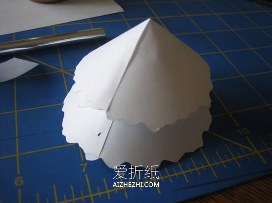 怎么简单做立体纸圣诞树的制作方法图解- www.aizhezhi.com