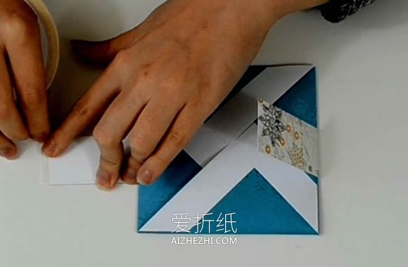 怎么做圣诞节风车折叠贺卡的制作方法图解- www.aizhezhi.com