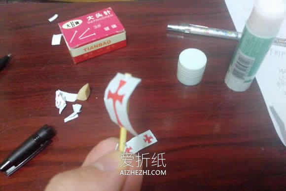 怎么用灯泡做父亲节海盗船礼物的制作方法- www.aizhezhi.com