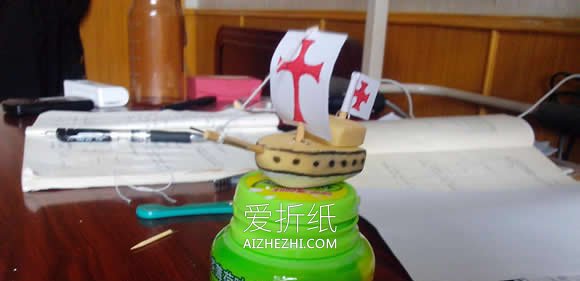 怎么用灯泡做父亲节海盗船礼物的制作方法- www.aizhezhi.com