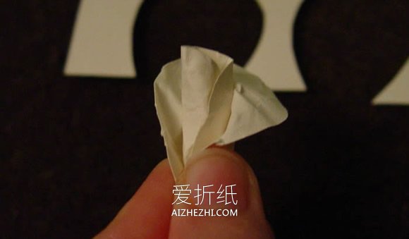 简单又逼真纸花怎么做的手工制作图解教程- www.aizhezhi.com