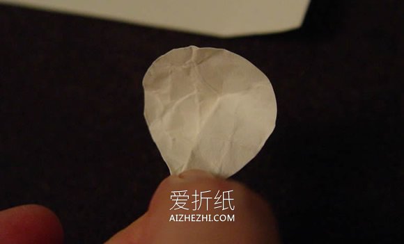 简单又逼真纸花怎么做的手工制作图解教程- www.aizhezhi.com