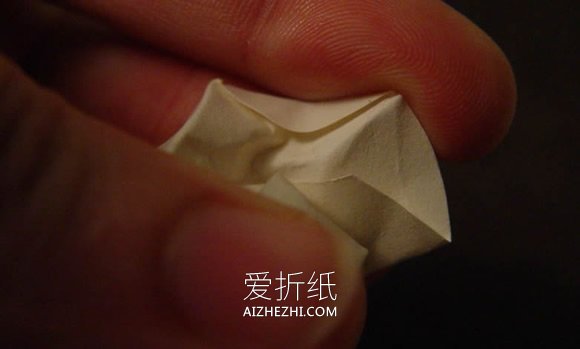 简单又逼真纸花怎么做的手工制作图解教程- www.aizhezhi.com