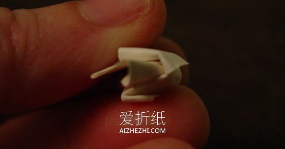 简单又逼真纸花怎么做的手工制作图解教程- www.aizhezhi.com