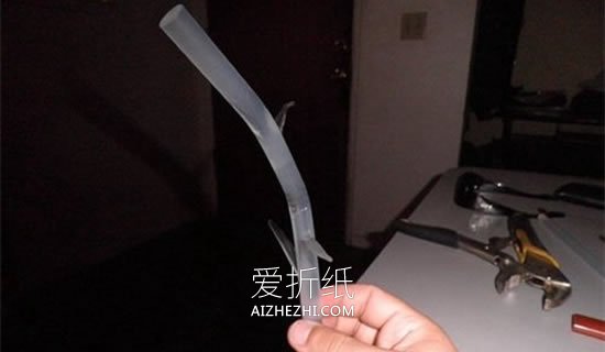 怎么用矿泉水瓶做塑料仿真花的制作方法图解- www.aizhezhi.com