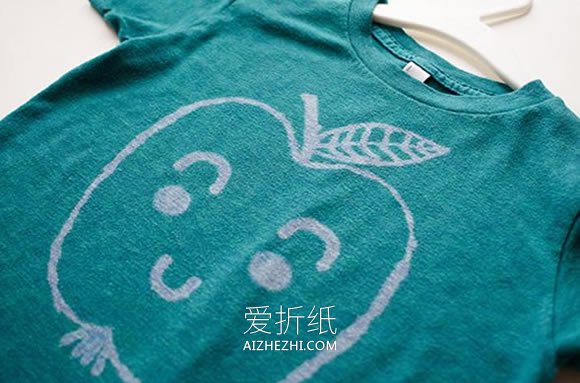 儿童手绘T恤怎么DIY制作简单又漂亮- www.aizhezhi.com