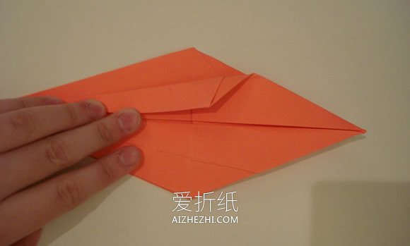 怎么折纸可以扇动翅膀纸鹤的折法步骤图解- www.aizhezhi.com