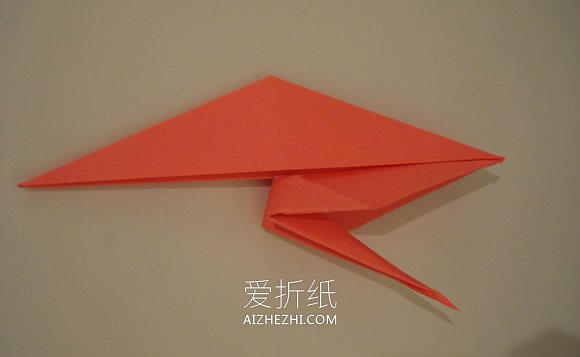 怎么折纸可以扇动翅膀纸鹤的折法步骤图解- www.aizhezhi.com