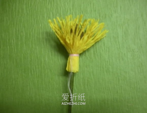 怎么用皱纹纸做虞美人花束的简单制作教程- www.aizhezhi.com