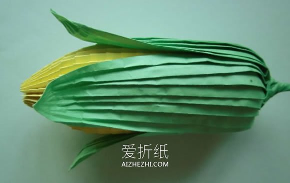 怎么折纸复杂立体玉米的折法步骤图解- www.aizhezhi.com