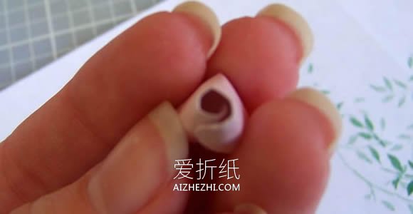 怎么做纸玫瑰花胸花的制作方法图解教程- www.aizhezhi.com