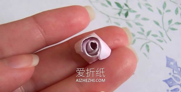 怎么做纸玫瑰花胸花的制作方法图解教程- www.aizhezhi.com