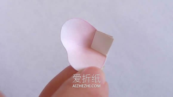 怎么做纸玫瑰花胸花的制作方法图解教程- www.aizhezhi.com