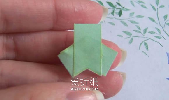 怎么做纸玫瑰花胸花的制作方法图解教程- www.aizhezhi.com