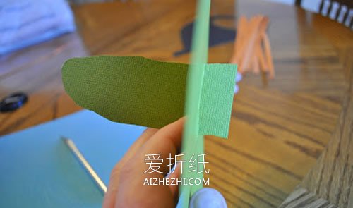 怎么做万圣节卡纸女巫的手工制作方法- www.aizhezhi.com