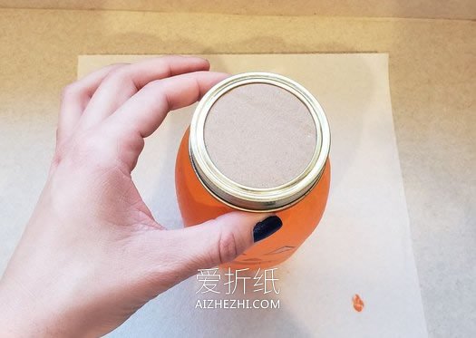 怎么用梅森罐做万圣节南瓜灯的制作方法- www.aizhezhi.com