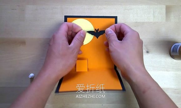 怎么做万圣节立体蝙蝠邀请函卡片的制作方法- www.aizhezhi.com