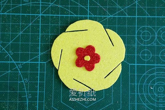 怎么做海绵纸花球灯笼的制作方法步骤图- www.aizhezhi.com