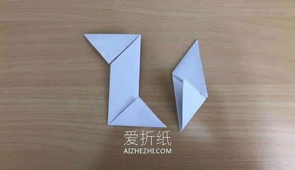 怎么折四角飞镖的折法图解教程- www.aizhezhi.com
