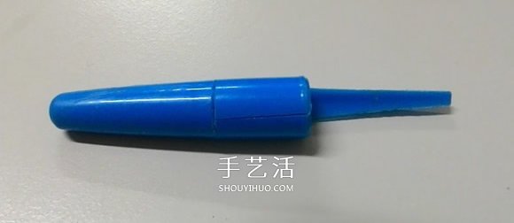 圆珠笔帽手工制作直升飞机模型的方法- www.aizhezhi.com