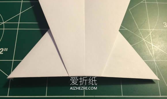 怎么折纸又快又稳又远纸飞机的折法图解- www.aizhezhi.com