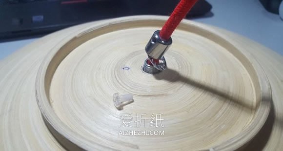 怎么用碗和盘子做吊灯灯罩的制作方法教程- www.aizhezhi.com