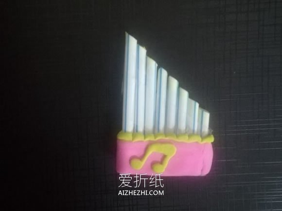 吸管手工制作口风琴的方法- www.aizhezhi.com