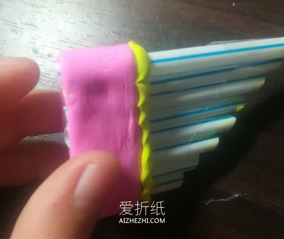 吸管手工制作口风琴的方法- www.aizhezhi.com