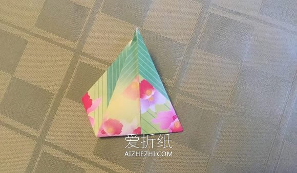 简单折纸八角星星装饰的折法步骤图解- www.aizhezhi.com