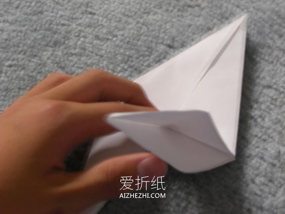 怎么折纸可以飞的战斗机的折法图解教程- www.aizhezhi.com