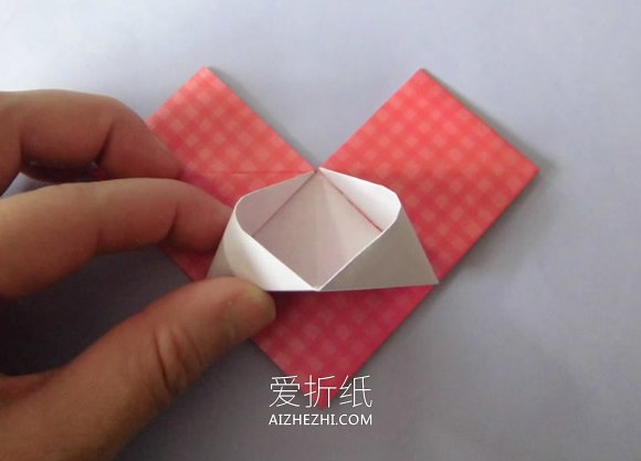 怎么手工折纸爱心花瓶的折法步骤图解- www.aizhezhi.com