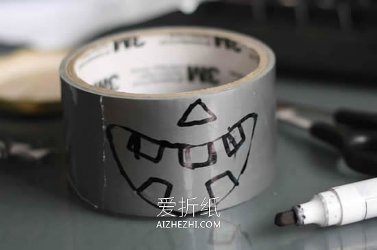 怎么用玻璃罐做万圣节南瓜灯的制作方法- www.aizhezhi.com