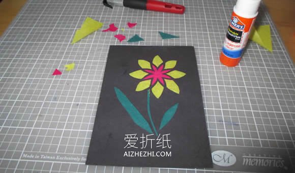 花朵图案的感谢卡制作方法- www.aizhezhi.com