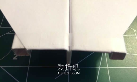 喷气飞机的折法图解- www.aizhezhi.com