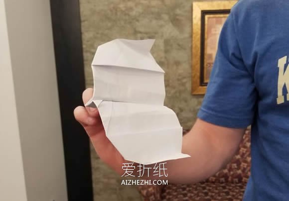 能飞回来的纸飞机折法图解- www.aizhezhi.com