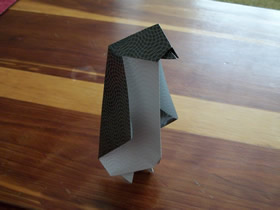 立体企鹅的折纸方法图解