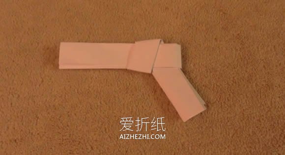 儿童玩具手枪的折法- www.aizhezhi.com