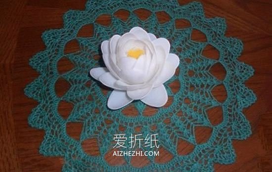 怎么用一次性餐勺做荷花的制作方法图解- www.aizhezhi.com