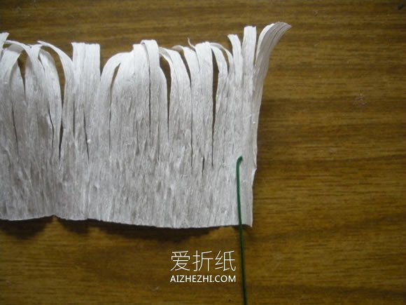 怎么用皱纹纸做孔雀草的制作方法图解- www.aizhezhi.com