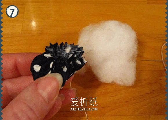 怎么用瓶盖做针插戒指的制作方法图解- www.aizhezhi.com